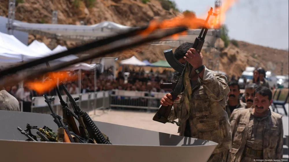 PKK Türkiye’den Çekildiğini Duyurdu