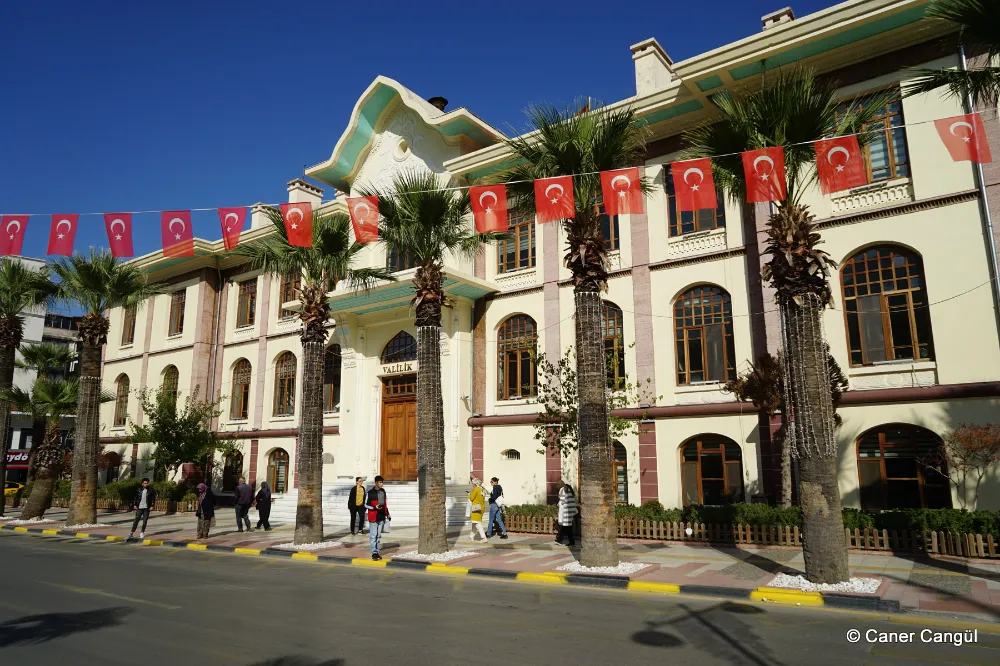 Manisa’da 5 ilçede eğitime 1 gün ara verildi