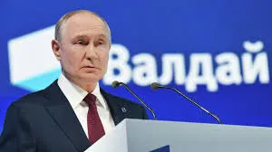 Vladimir Putin, NATO ülkelerinin tamamının Rusya ile savaş halinde olduğunu söyledi
