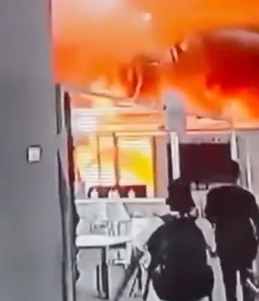 COP30 Zirvesi’nde Korkutan Yangın: Müzakere Salonu Tahliye Edildi