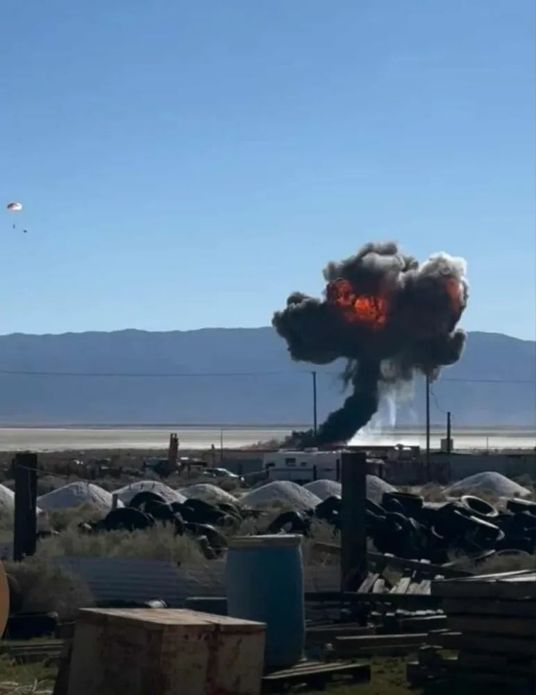 ABD’de de Gene Uçak Düştü: Thunderbird F-16C Yere Çakıldı