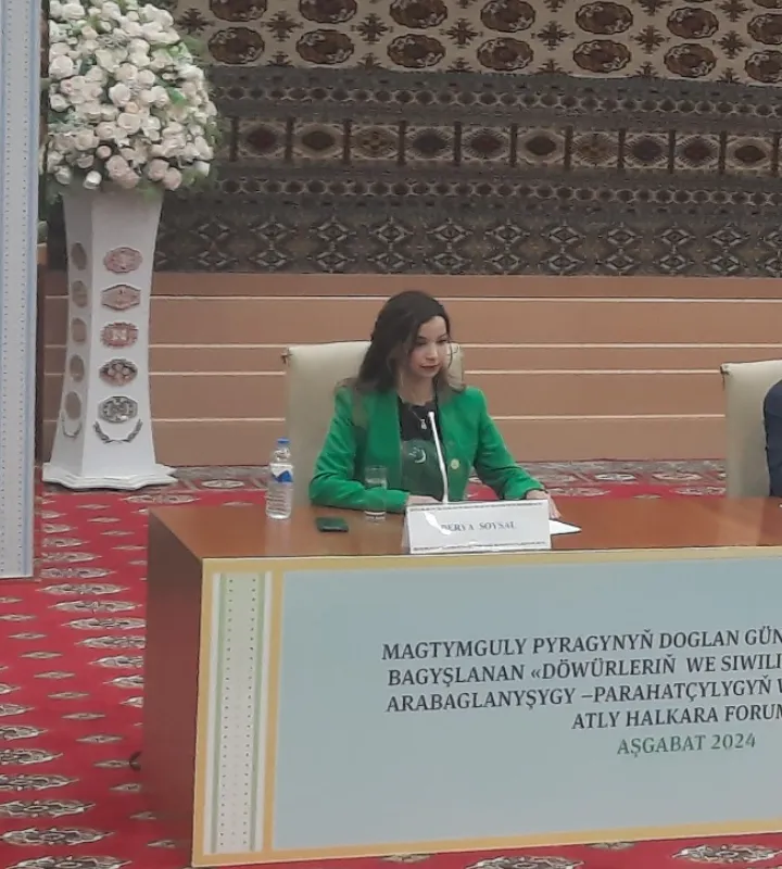 Derya Soysal ile Magtymguly Pyragy Üzerine Röportaj