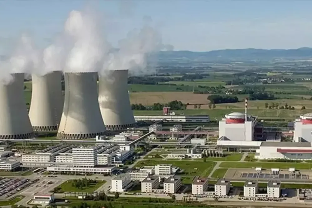 İsrail, İran’ın İsfahan’daki Nükleer Tesislerini Vurdu!