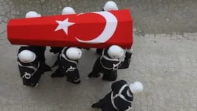 Son Dakika-Şehit Sayısı 12’ye Yükseldi: MSB’den Acı Haber Pençe-Kilit Harekâtı’nda metan gazı faciası: 12 askerimiz şehit oldu